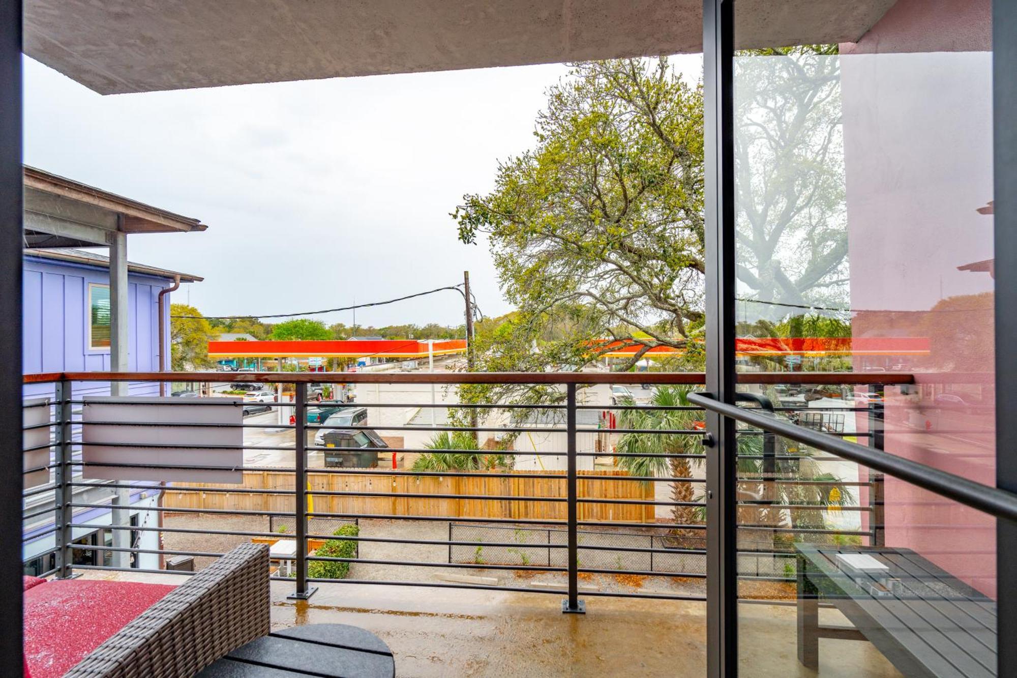 Boutique Vera Hotel In The Heart Of ฟอลลีบีช ภายนอก รูปภาพ