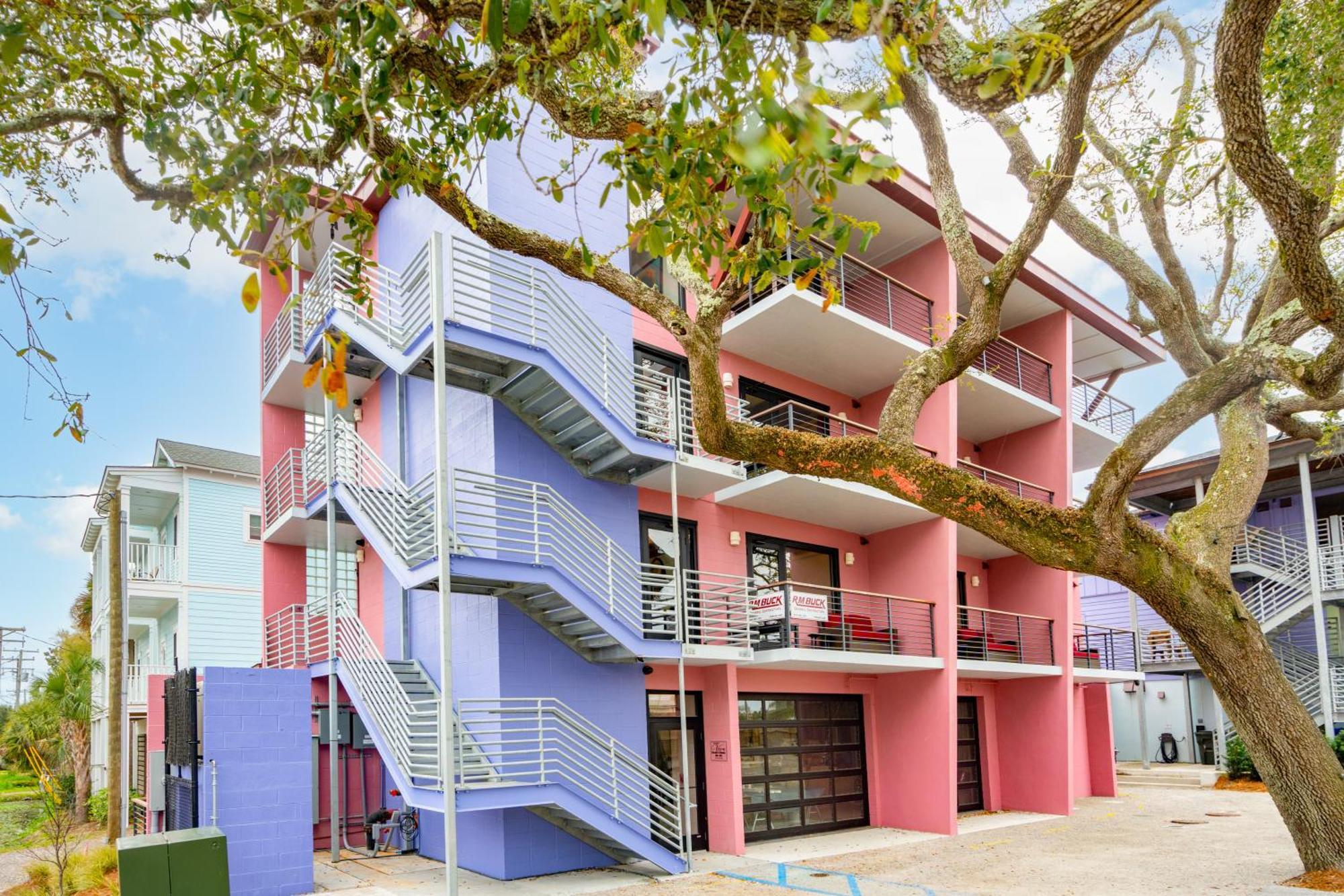 Boutique Vera Hotel In The Heart Of ฟอลลีบีช ภายนอก รูปภาพ